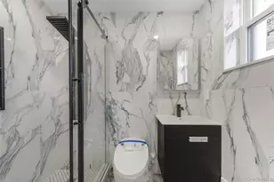 146-18 Laburnum Ave, Flushing, NY 11355 - Photo 29