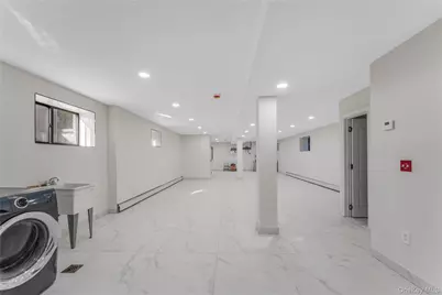 146-18 Laburnum Avenue, Flushing, NY 11355 - Photo 17