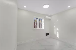 146-18 Laburnum Ave, Flushing, NY 11355 - Photo 25