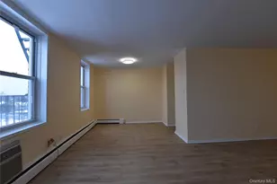 54-44 Little Neck Parkway Pkwy, Little Neck, NY 11362 - Photo 15