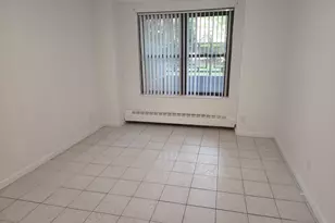 61-35 N 98th St, Rego Park, NY 11374 - Photo 9