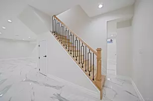 957 Dana Ave, Valley Stream, NY 11580 - Photo 39