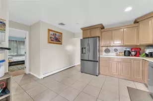 51 Atlantic Ave, Freeport, NY 11520 - Photo 37