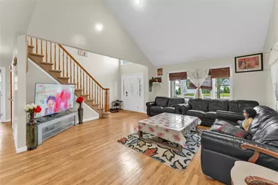 51 Atlantic Avenue, Freeport, NY 11520 - Photo 17