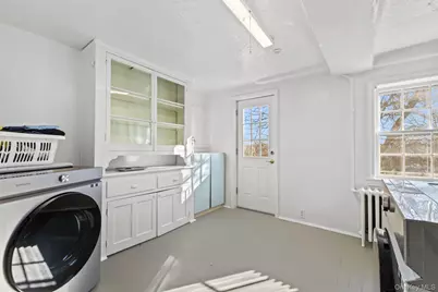 55 Edgewood Avenue, Larchmont, NY 10538 - Photo 33