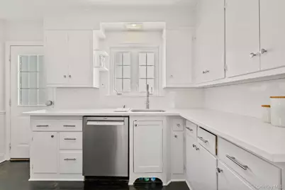 55 Edgewood Avenue, Larchmont, NY 10538 - Photo 7