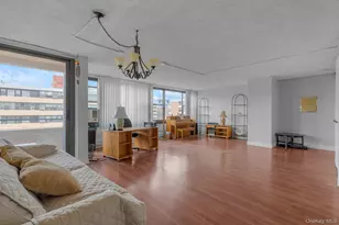 166-31 9th Ave, Whitestone, NY 11357 - Photo 3