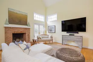 10 Deer Path, East Hampton, NY 11937 - Photo 5