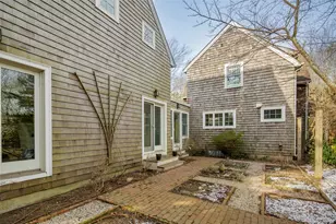 10 Deer Path, East Hampton, NY 11937 - Photo 35