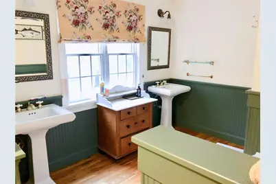 10 Deer Path, East Hampton, NY 11937 - Photo 23