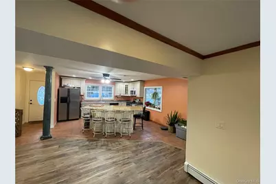 57 Bayonne Avenue, Central Islip, NY 11722 - Photo 3