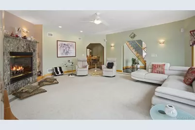 60 Cronomer Hts Drive, Newburgh, NY 12550 - Photo 15