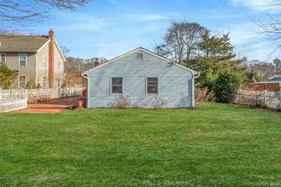 39 Kay Road, Calverton, NY 11933 - Photo 15