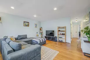 39 Kay Rd, Calverton, NY 11933 - Photo 3