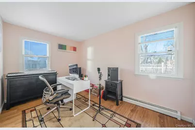 39 Kay Road, Calverton, NY 11933 - Photo 11