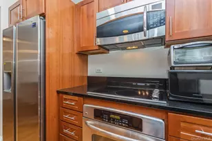 225 Stanley Ave, Mamaroneck, NY 10543 - Photo 9