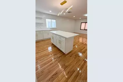 151-28 24th Road, Whitestone, NY 11357 - Photo 3