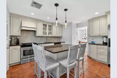 11 Durham Lane, Suffern, NY 10901 - Photo 15