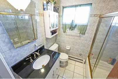 266 Kellum Street, West Babylon, NY 11704 - Photo 13