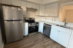 8004 Chelsea Cove N, Hopewell Junction, NY 12533 - Photo 13