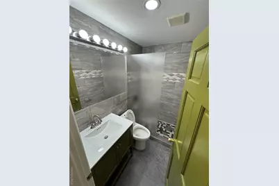 10314 169th Street #2, Jamaica, NY 11433 - Photo 9