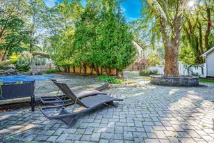 106 Springdale Dr, Ronkonkoma, NY 11779 - Photo 33