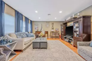 106 Springdale Dr, Ronkonkoma, NY 11779 - Photo 13