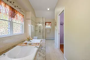 106 Springdale Dr, Ronkonkoma, NY 11779 - Photo 27