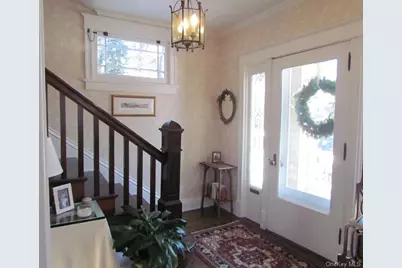 29 Ash Street, Locust Valley, NY 11560 - Photo 3