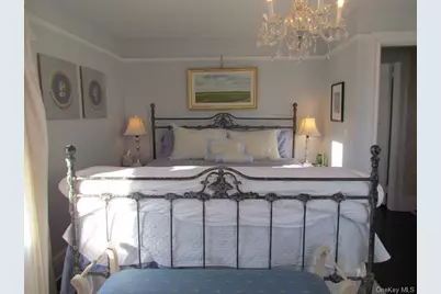 29 Ash Street, Locust Valley, NY 11560 - Photo 11