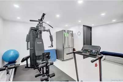 219-06 67 Avenue #1, Bayside, NY 11364 - Photo 31