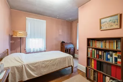 114 Buckingham Place, Lynbrook, NY 11563 - Photo 15