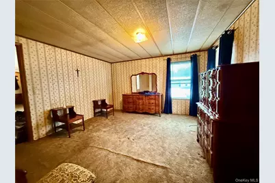 129 Brittany Terrace #129, Rock Tavern, NY 12575 - Photo 15