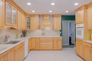 13 Edna Dr, Hyde Park, NY 12538 - Photo 9