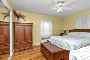 89 Foster Ave, Valley Stream, NY 11580 - Photo 13