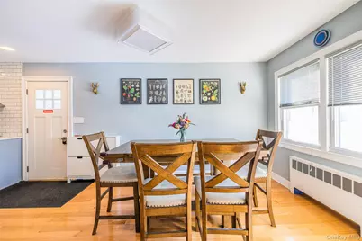 94 Sheridan Boulevard, Mineola, NY 11501 - Photo 9