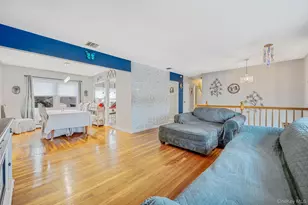 111 S Plaisted Ave, Hauppauge, NY 11788 - Photo 15