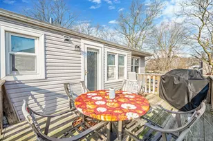 111 S Plaisted Ave, Hauppauge, NY 11788 - Photo 11