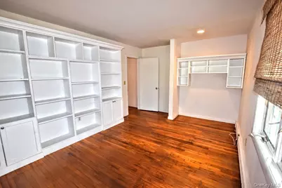 41 Country Club Road, Bellport, NY 11713 - Photo 15