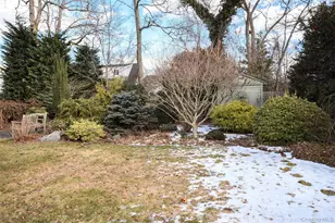 41 Country Club Rd, Bellport, NY 11713 - Photo 3