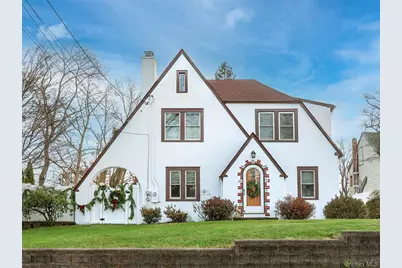 118 McLaughlin Street, Glen Cove, NY 11542 - Photo 1