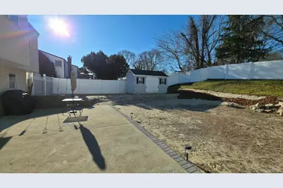 4 Willow Street, Selden, NY 11784 - Photo 19