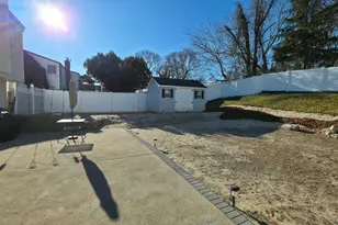 4 Willow St, Selden, NY 11784 - Photo 19