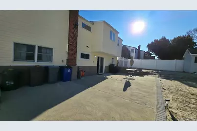 4 Willow Street, Selden, NY 11784 - Photo 23