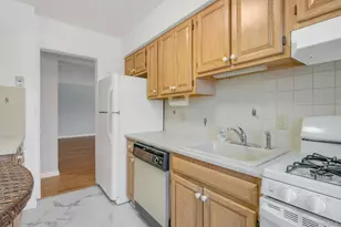 580 Bedford Rd, Pleasantville, NY 10570 - Photo 5