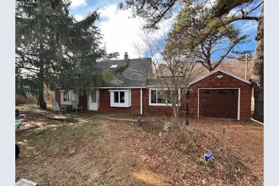 24 Lindner Place, Smithtown, NY 11787 - Photo 1