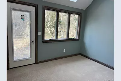 24 Lindner Place, Smithtown, NY 11787 - Photo 21