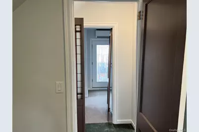 24 Lindner Place, Smithtown, NY 11787 - Photo 5