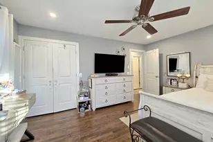 94 Clarendon Rd, Ronkonkoma, NY 11779 - Photo 17