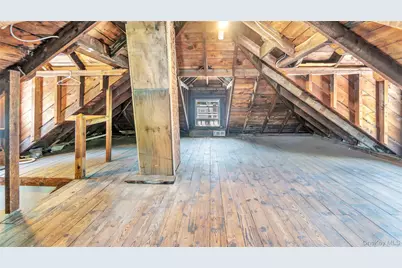 177 Franklin Avenue #2nd Fl, Sea Cliff, NY 11579 - Photo 13